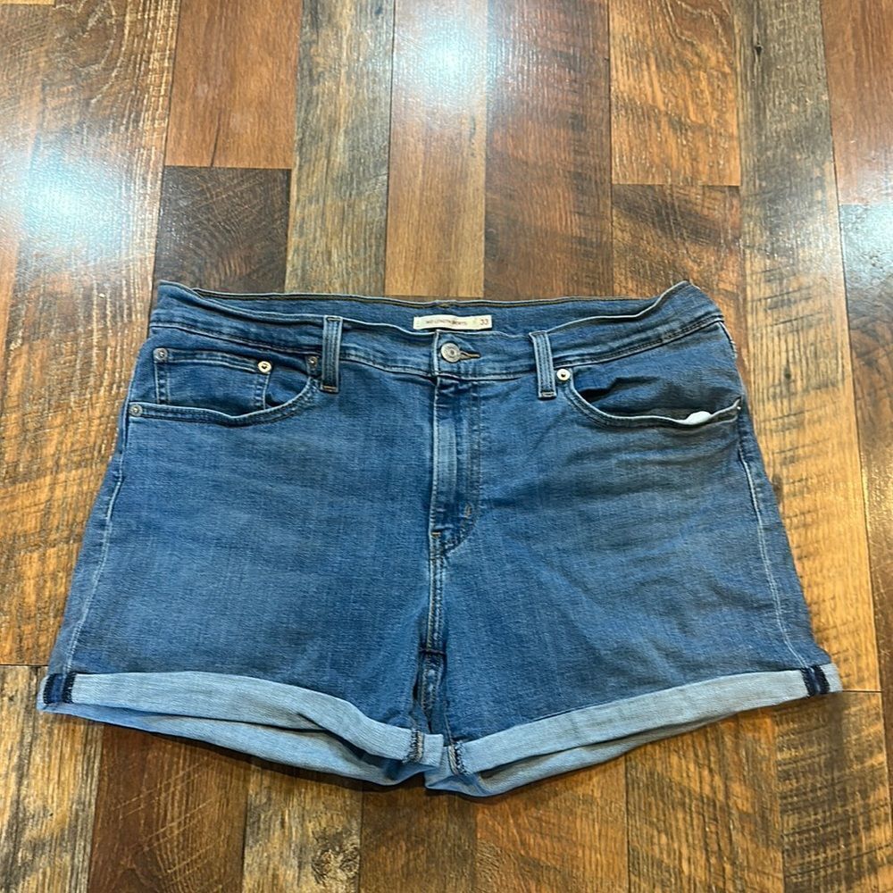 Levi’s denim shorts 33 (6035)